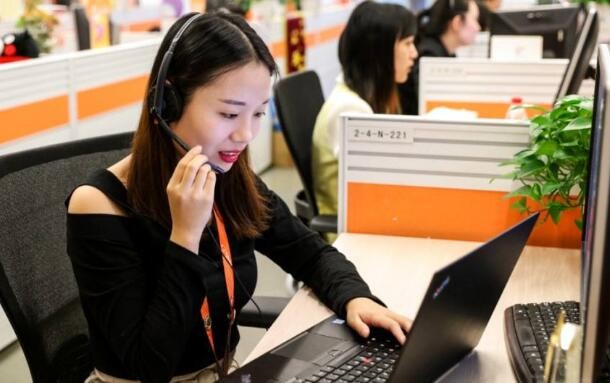 Carrier总部400售后维修(中央开利空调优缺点到底该不该安装？)